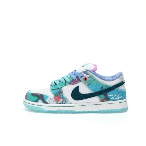 Nike SB Dunk Low Futura Laboratories Aqua