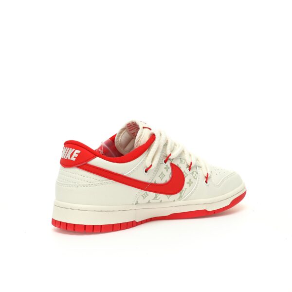 Nike Dunks Low