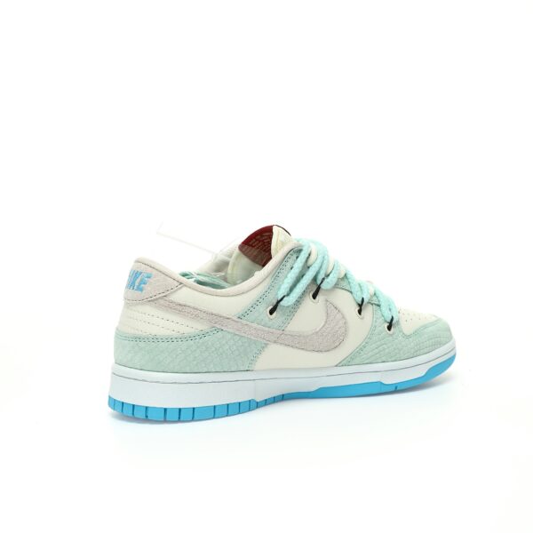 Nike Dunks Low